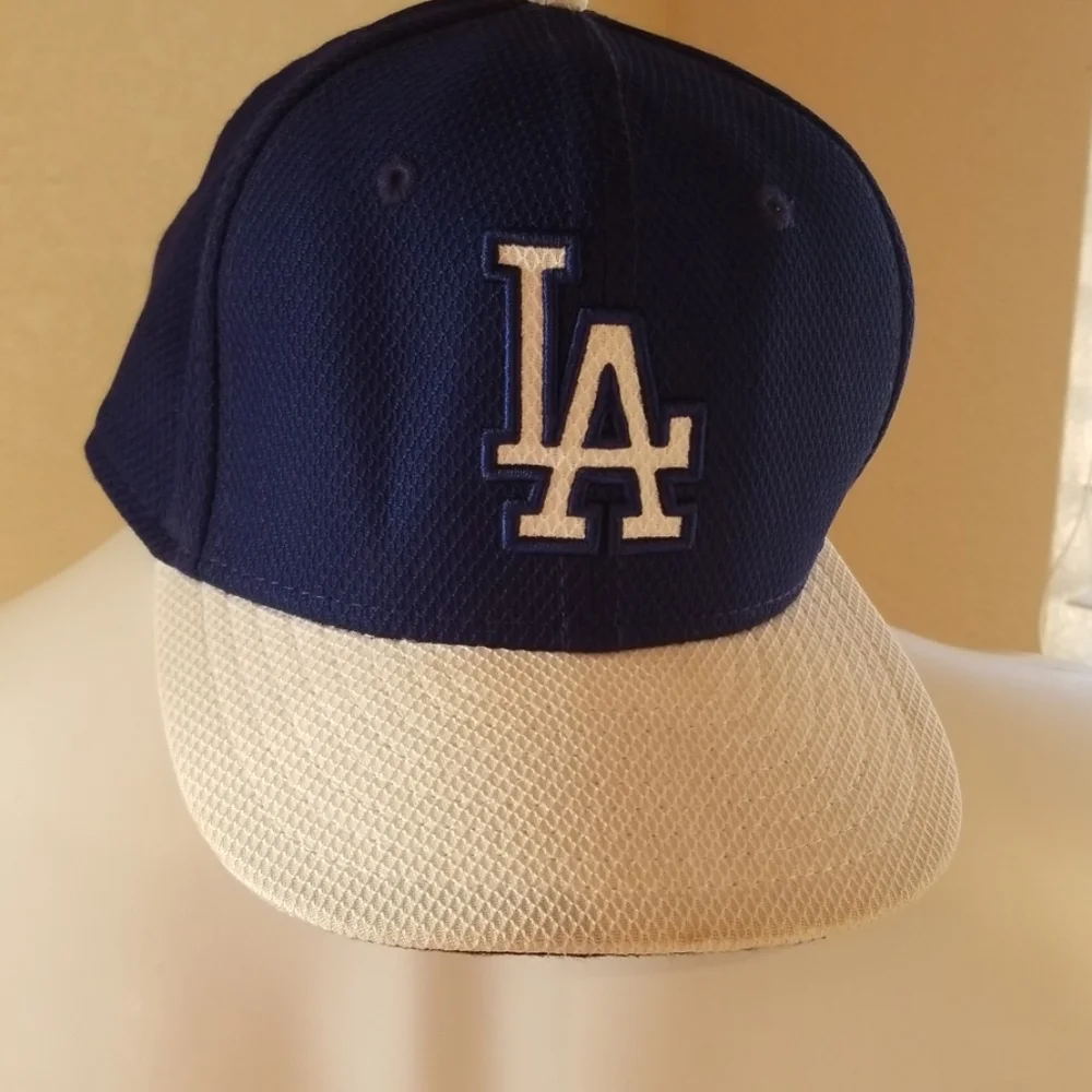 New la dodger cap‎ 6 3/8 fitted cap